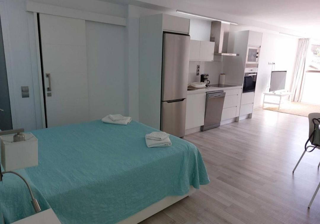 Apartamento Nuevo En Playa Del Aguila Maspalomas San Bartolome Bagian luar foto